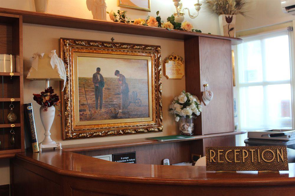 Hotel Tina Diano Marina Dış mekan fotoğraf