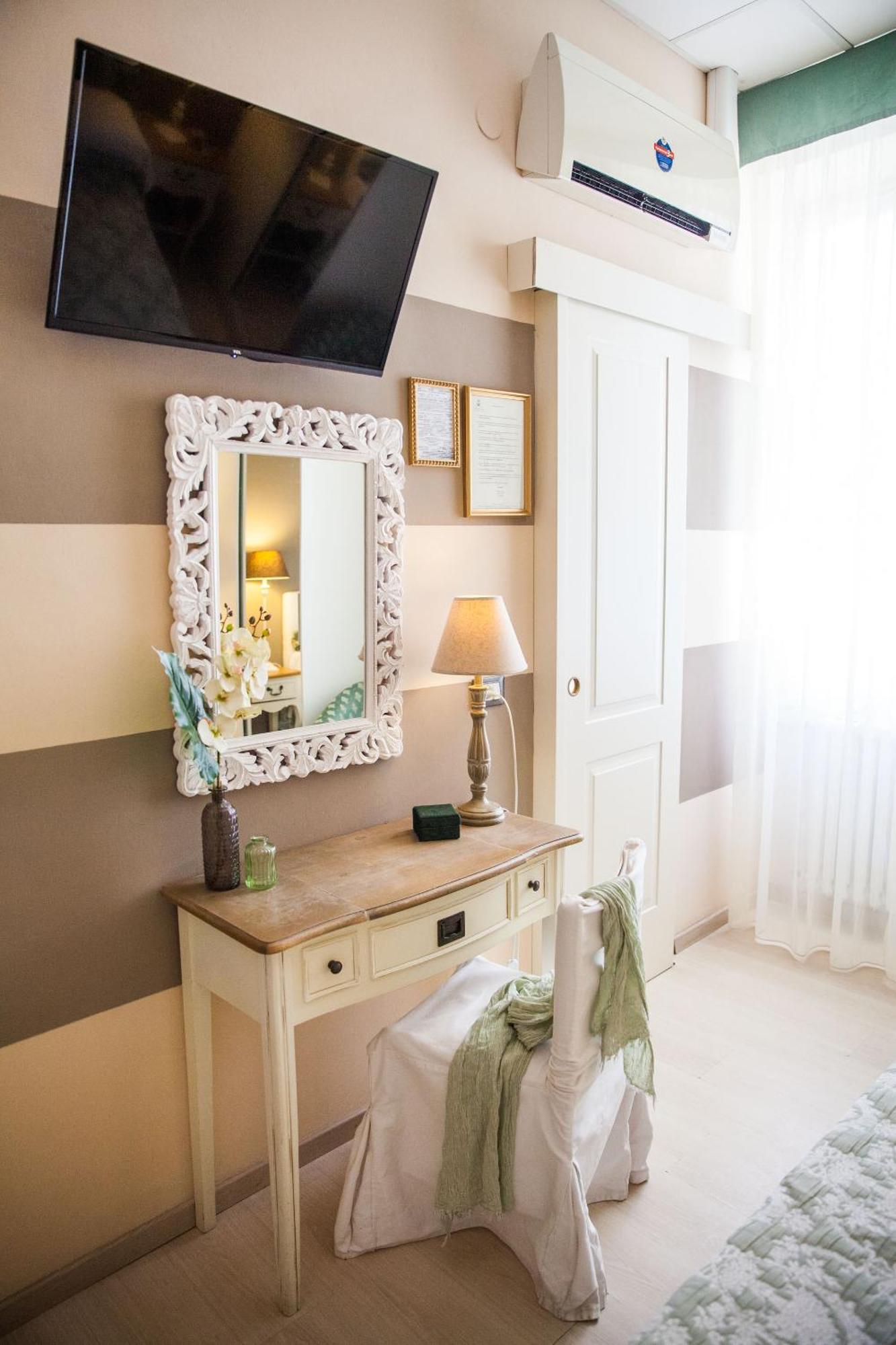 Hotel Tina Diano Marina Dış mekan fotoğraf