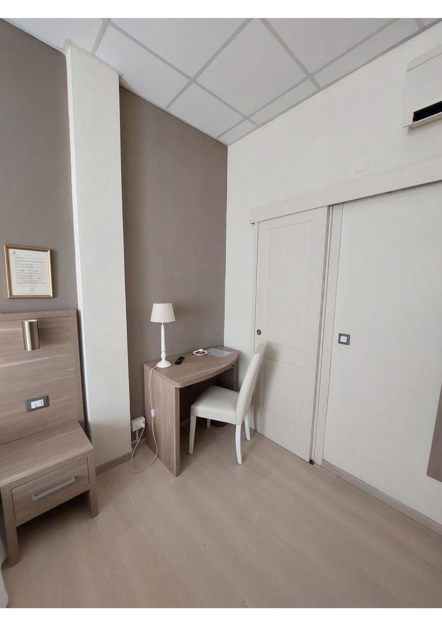 Hotel Tina Diano Marina Dış mekan fotoğraf
